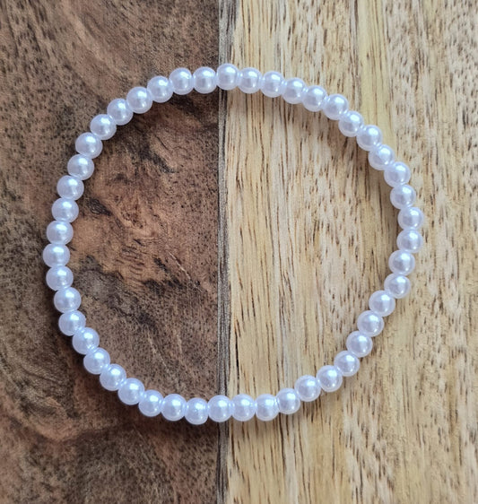 Lumière intérieure – Bracelet perles blanches