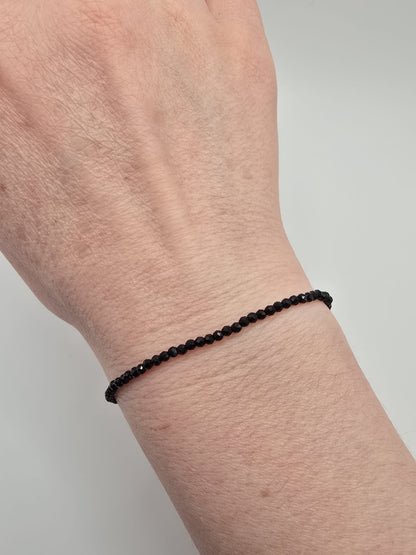 Fine line bracelet
